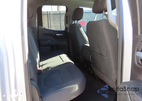 2020 Chevrolet Silverado K1500 Lt z USA, uszkodzony, nr VIN 1GCRYDED9LZ330884